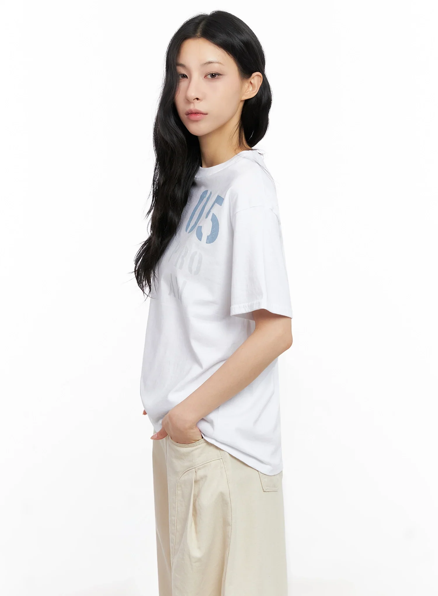 05 Graphic Print Short-Sleeve Tee IG508 - Image 8