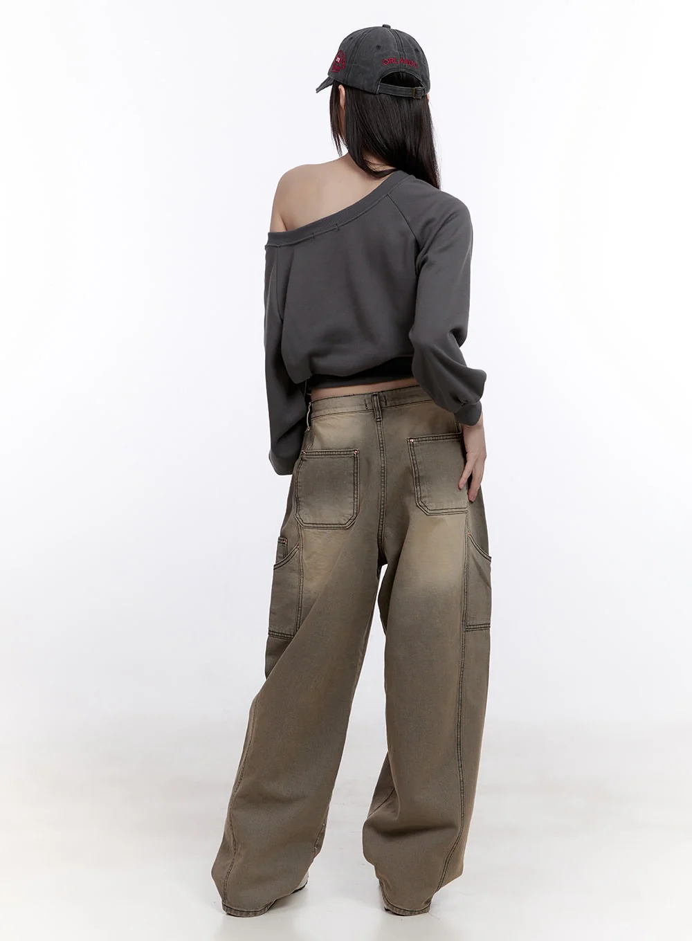 84 Graphic One-Shoulder Cropped Sweatshirt CF512 - Image 5