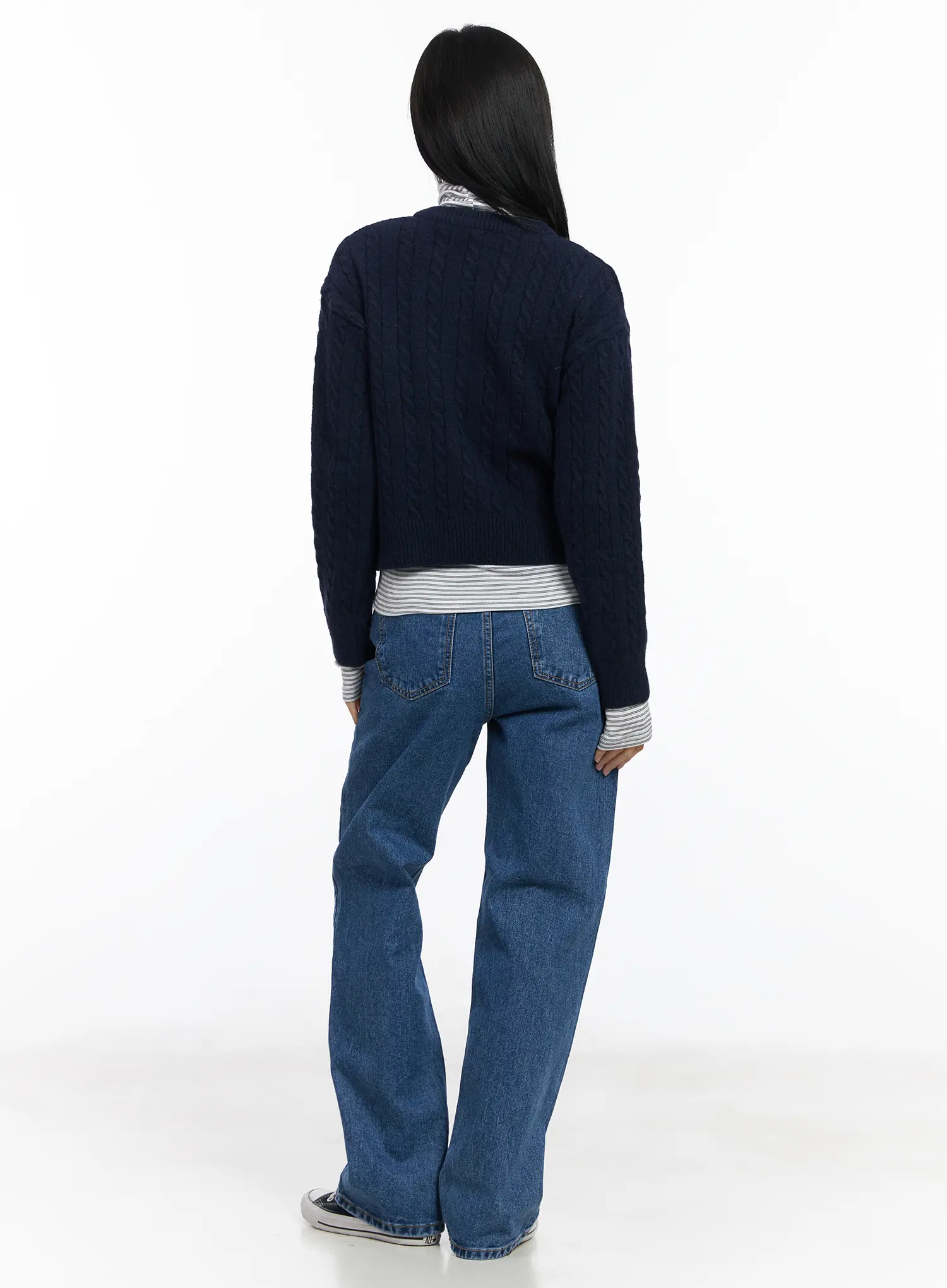 Aila Relaxed Fit Jeans CJ519 - Image 4