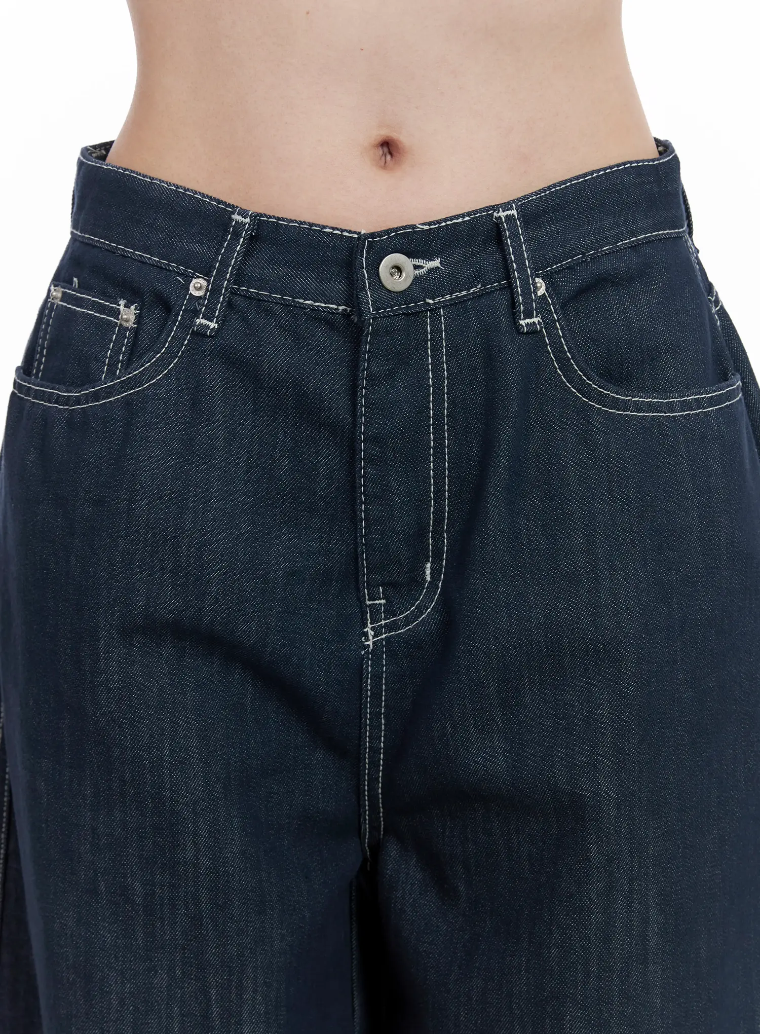 Alaya Semi-Balloon Denim Jeans IM524 - Image 9