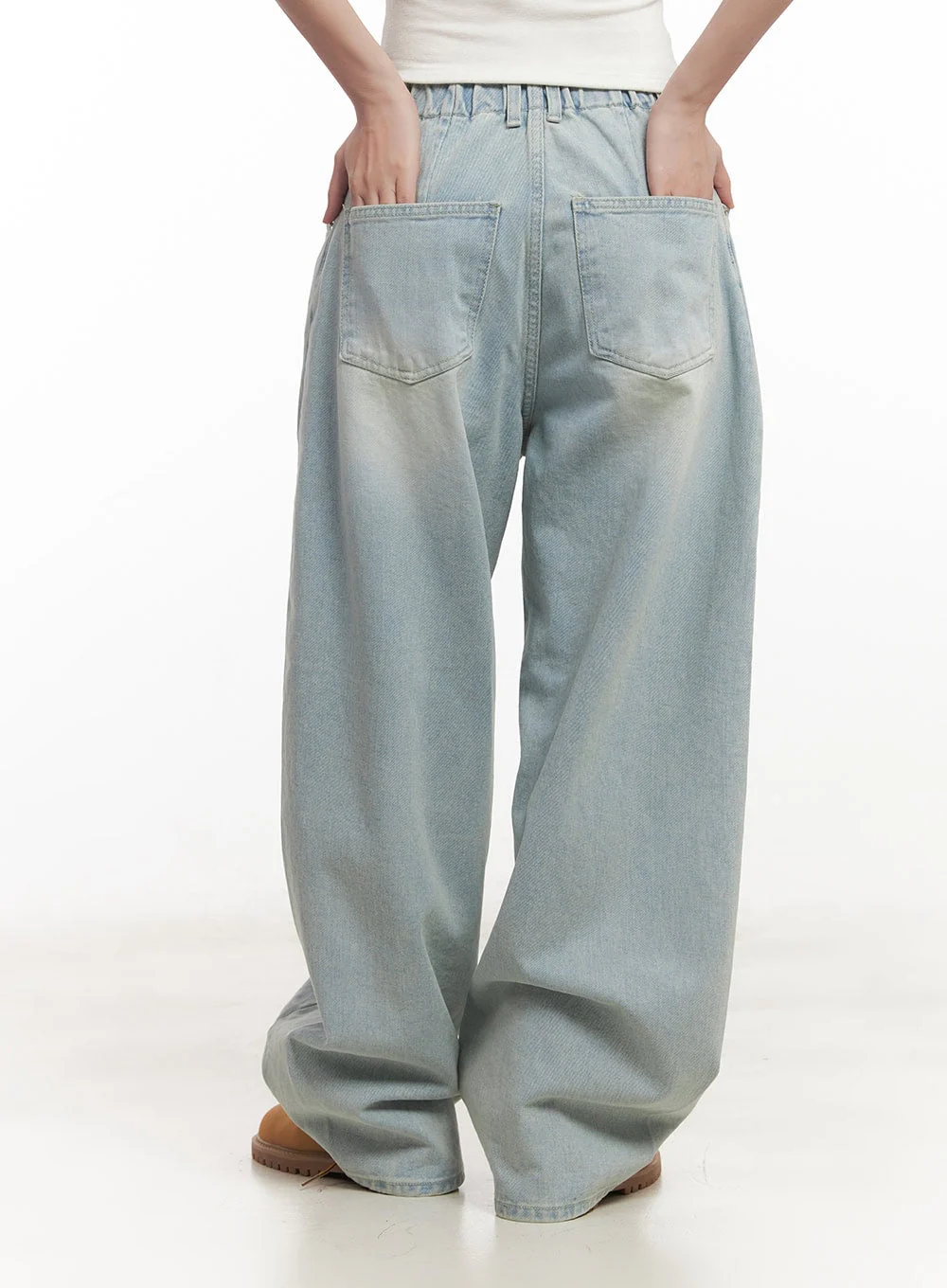Alia Washed Wide-Leg Jeans CA518 - Image 5