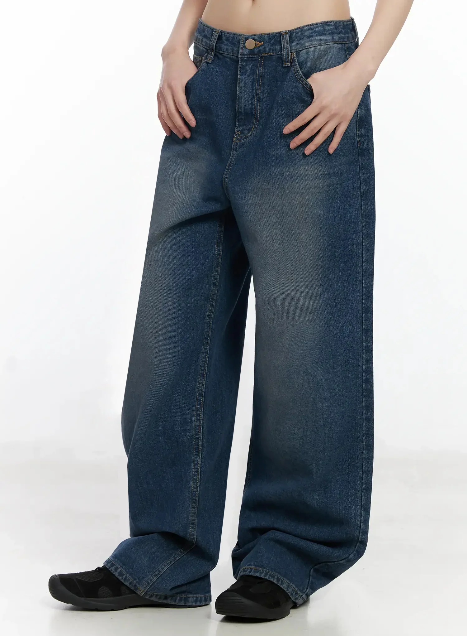 Annika Low-Rise Baggy Jeans F517 - Image 7