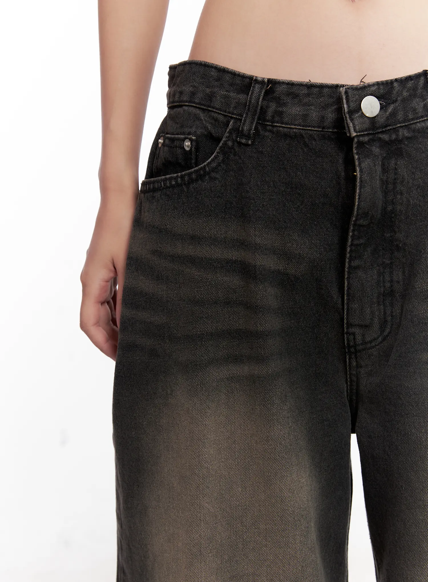 Ari Washed Wide-Leg Denim Jeans CL521 - Image 8