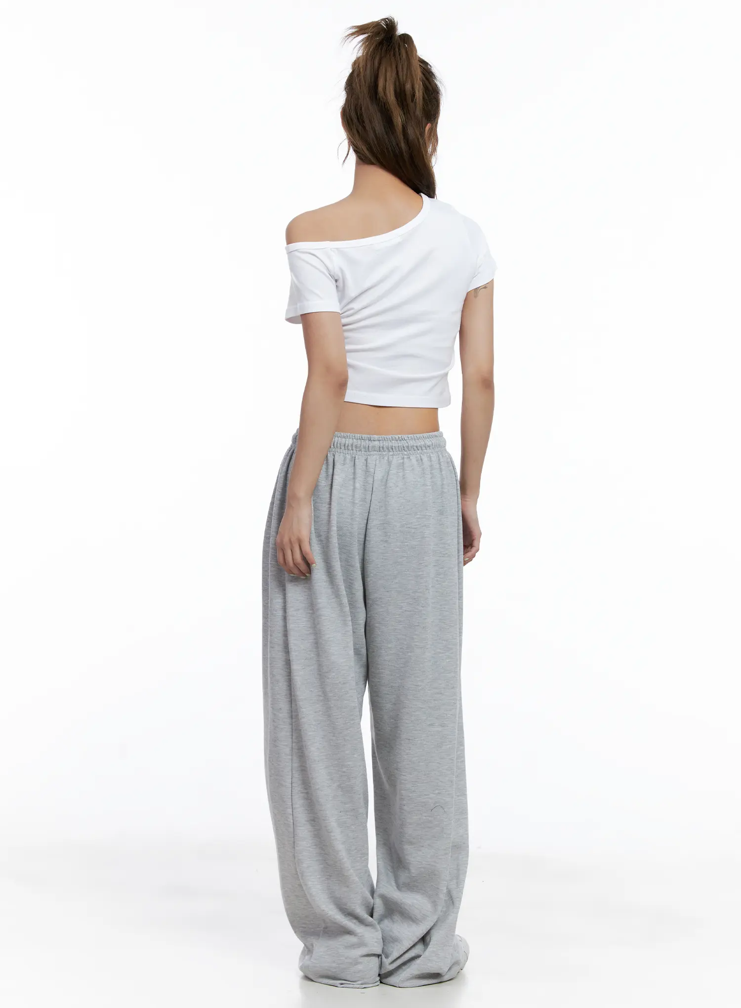 Asymmetric Off-Shoulder Crop Top CL514 - Image 6