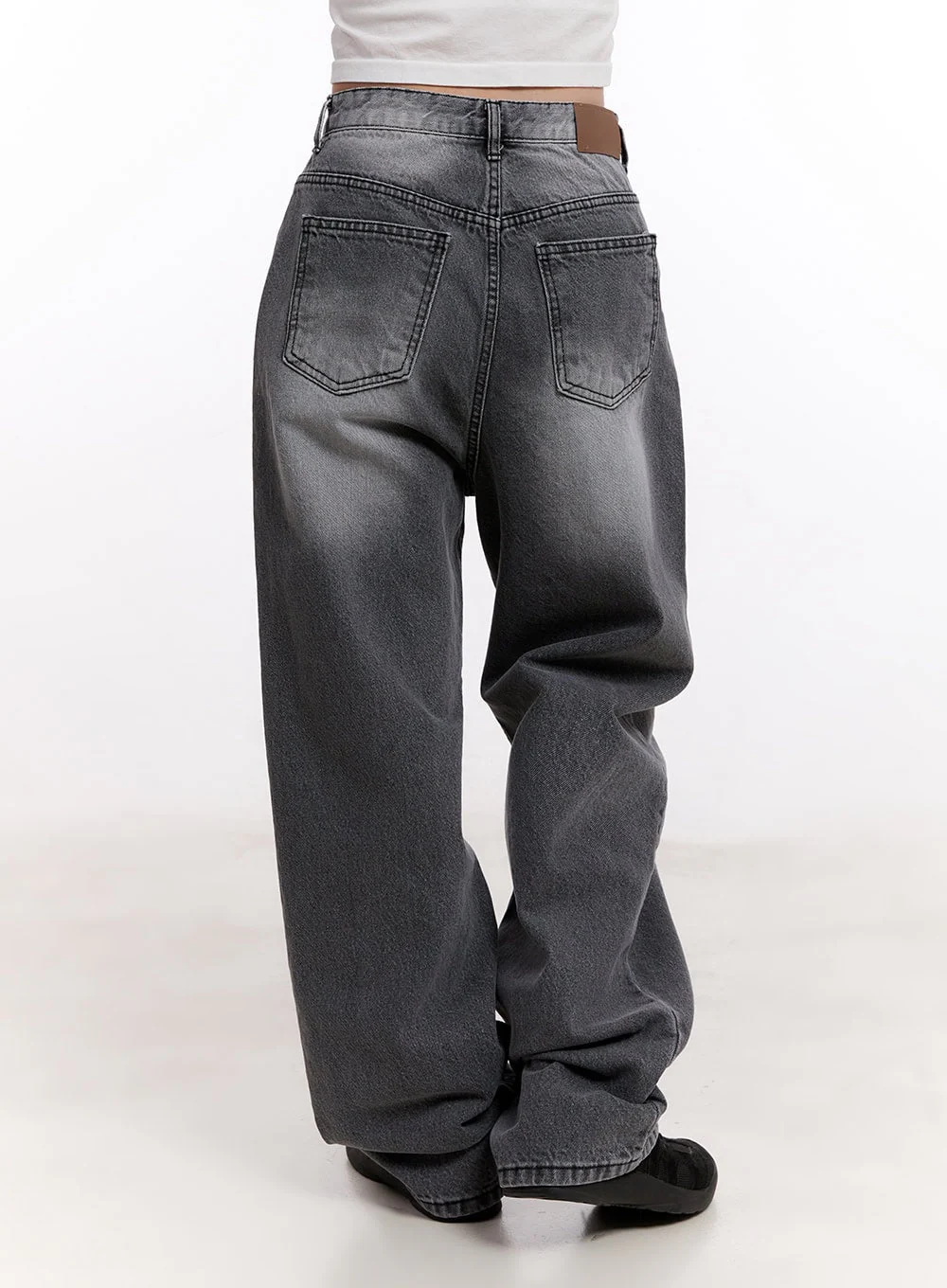 Athena Washed Wide-Leg Jeans CM527 - Image 7