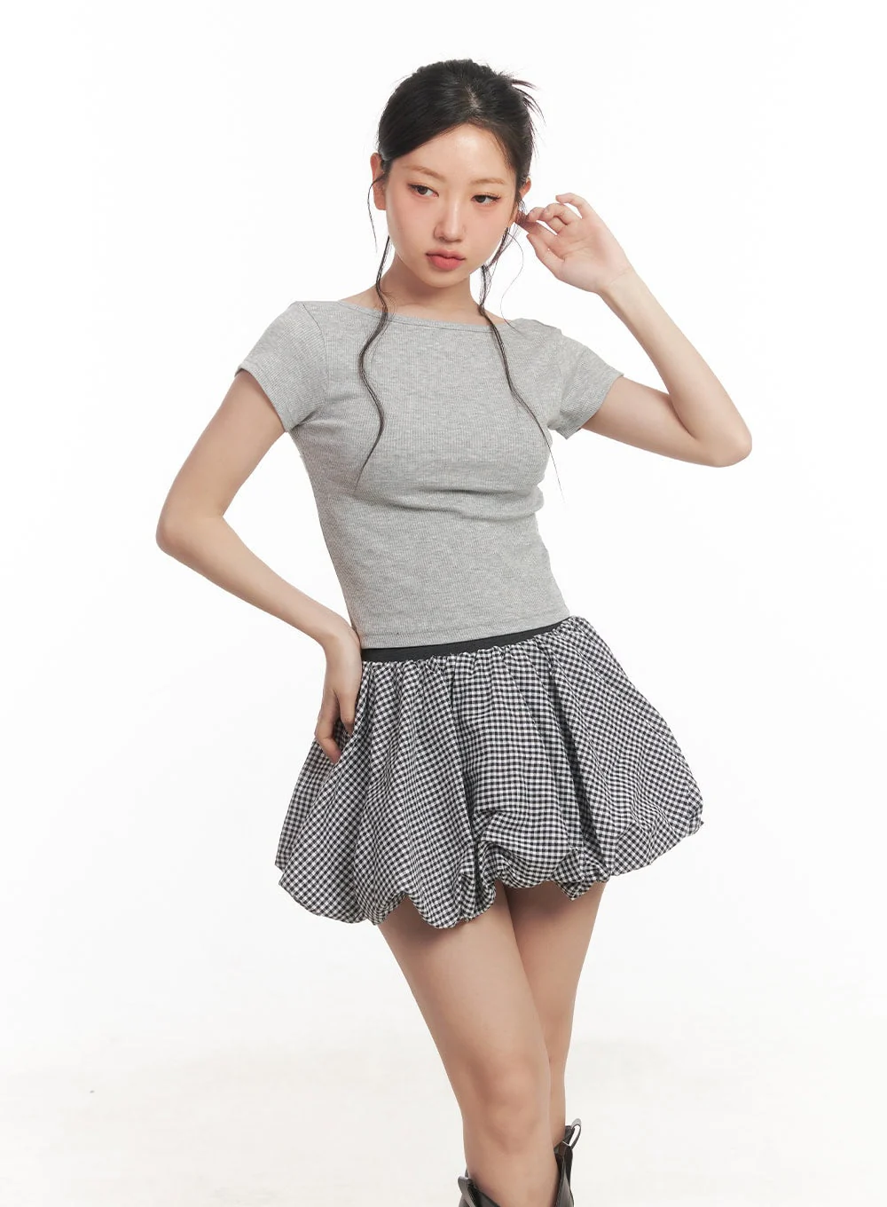 Backless Ribbed Crop Top CA529 - Image 13