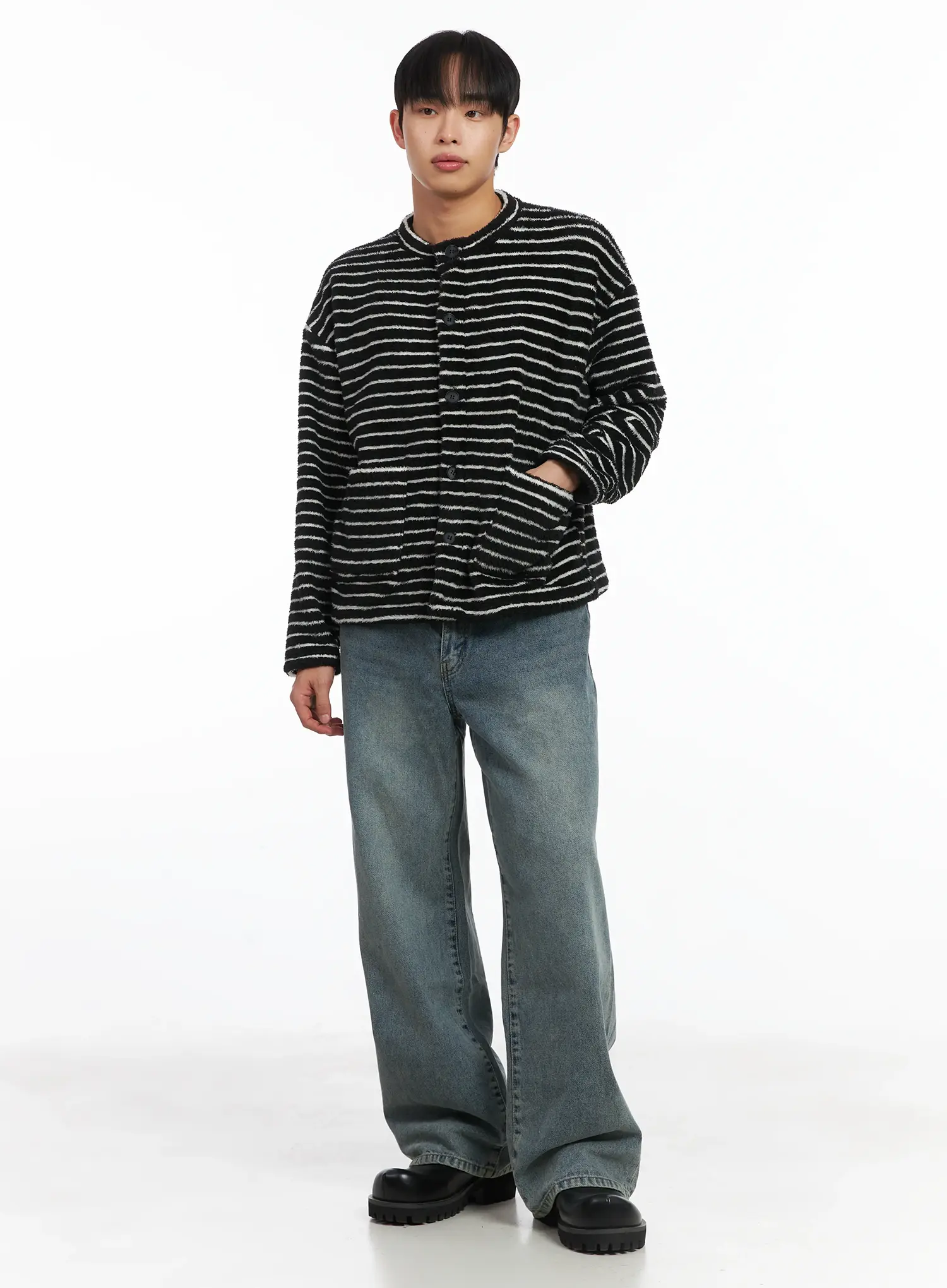 Basic Loose Fit Jeans ID515 - Image 7