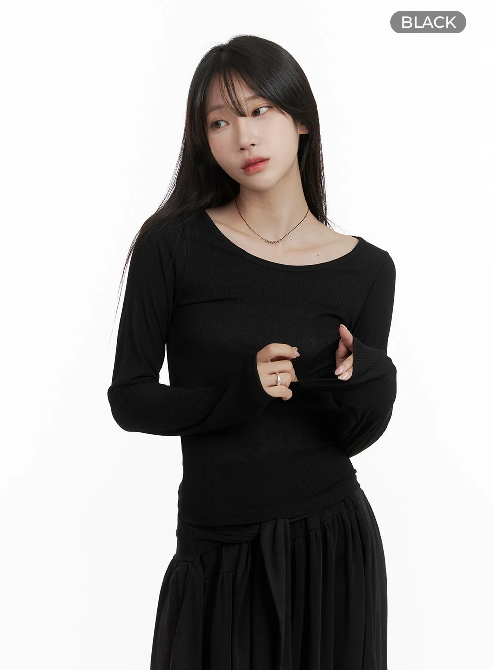 Basic U-Neck Long Sleeve T-Shirt CA404 - Image 7