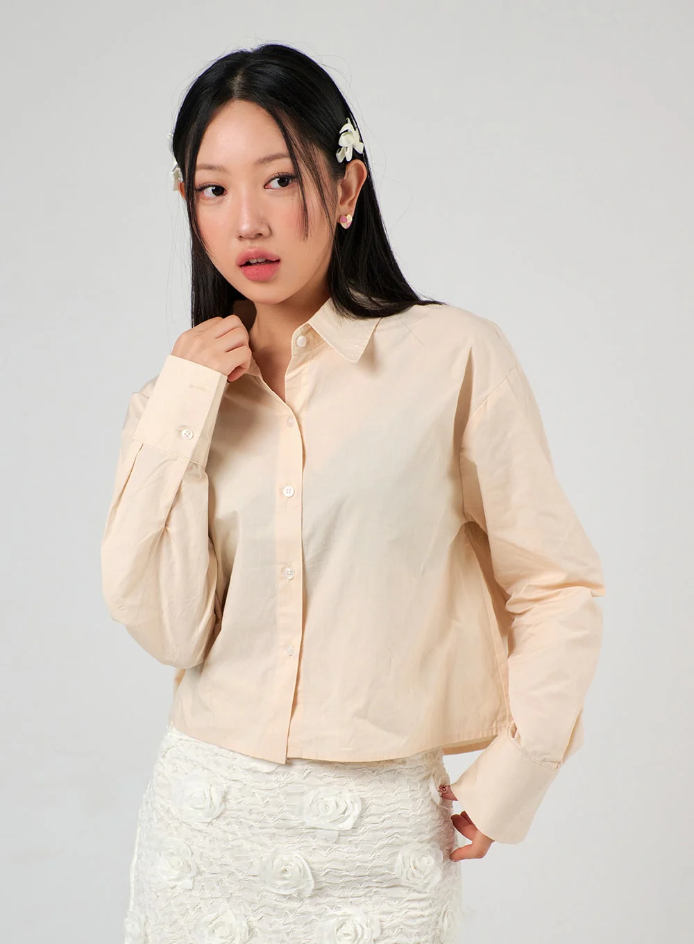 Buttoned Collar Crop Shirt IJ403 - Image 5