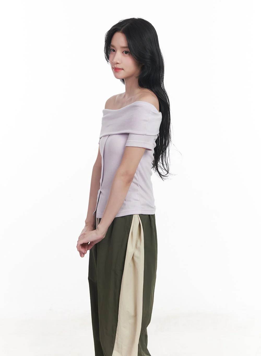 Buttoned Slit Off-Shoulder Crop Top CY526 - Image 9