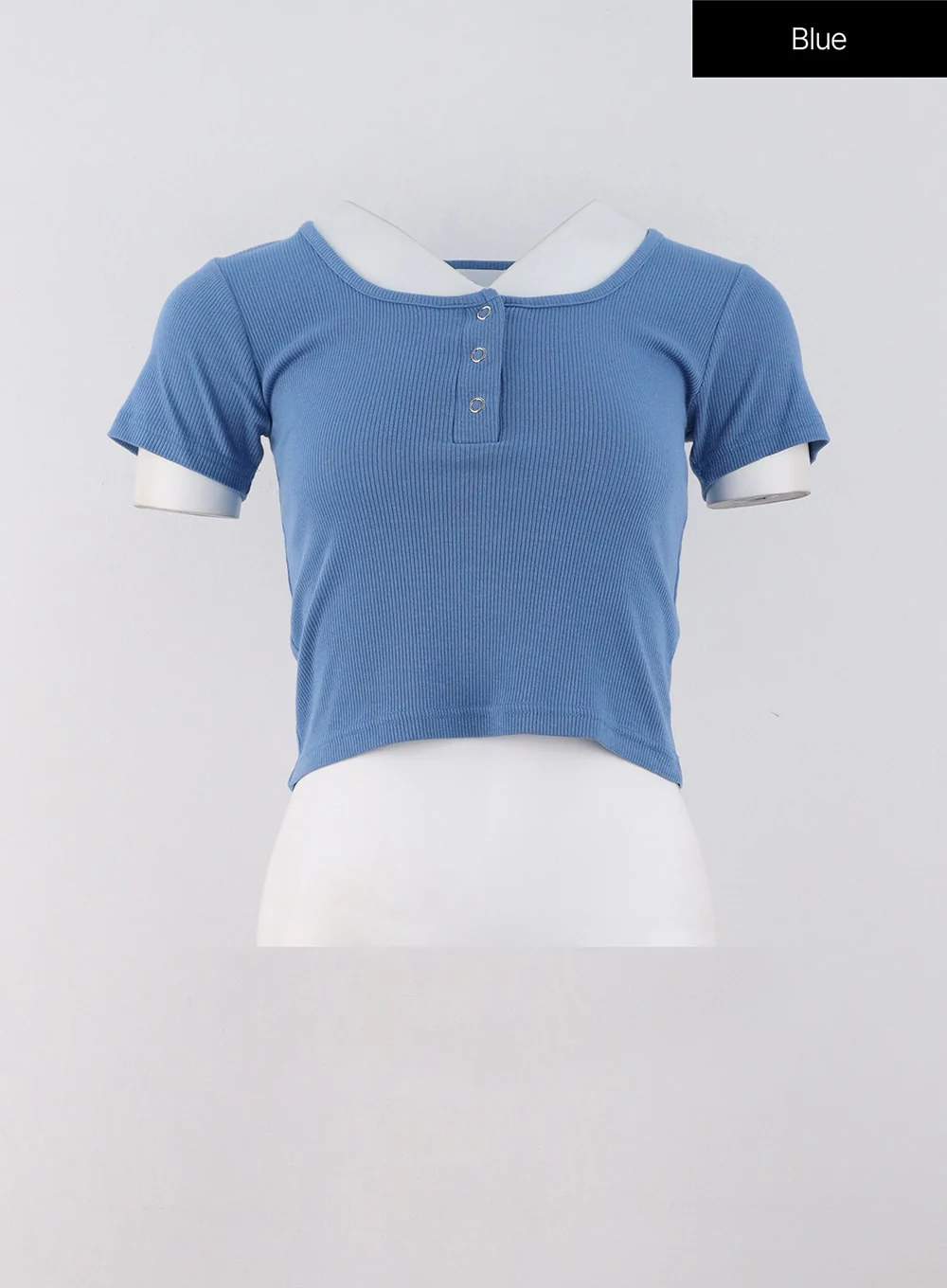 Buttoned U-Neck Crop Tee OG318 - Image 13