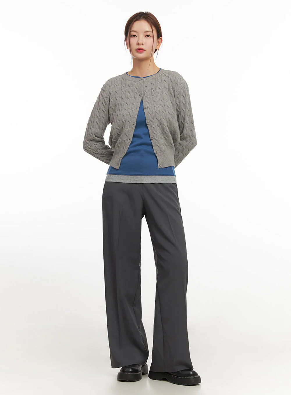Cable-Knit Buttoned Cardigan IM524 - Image 14