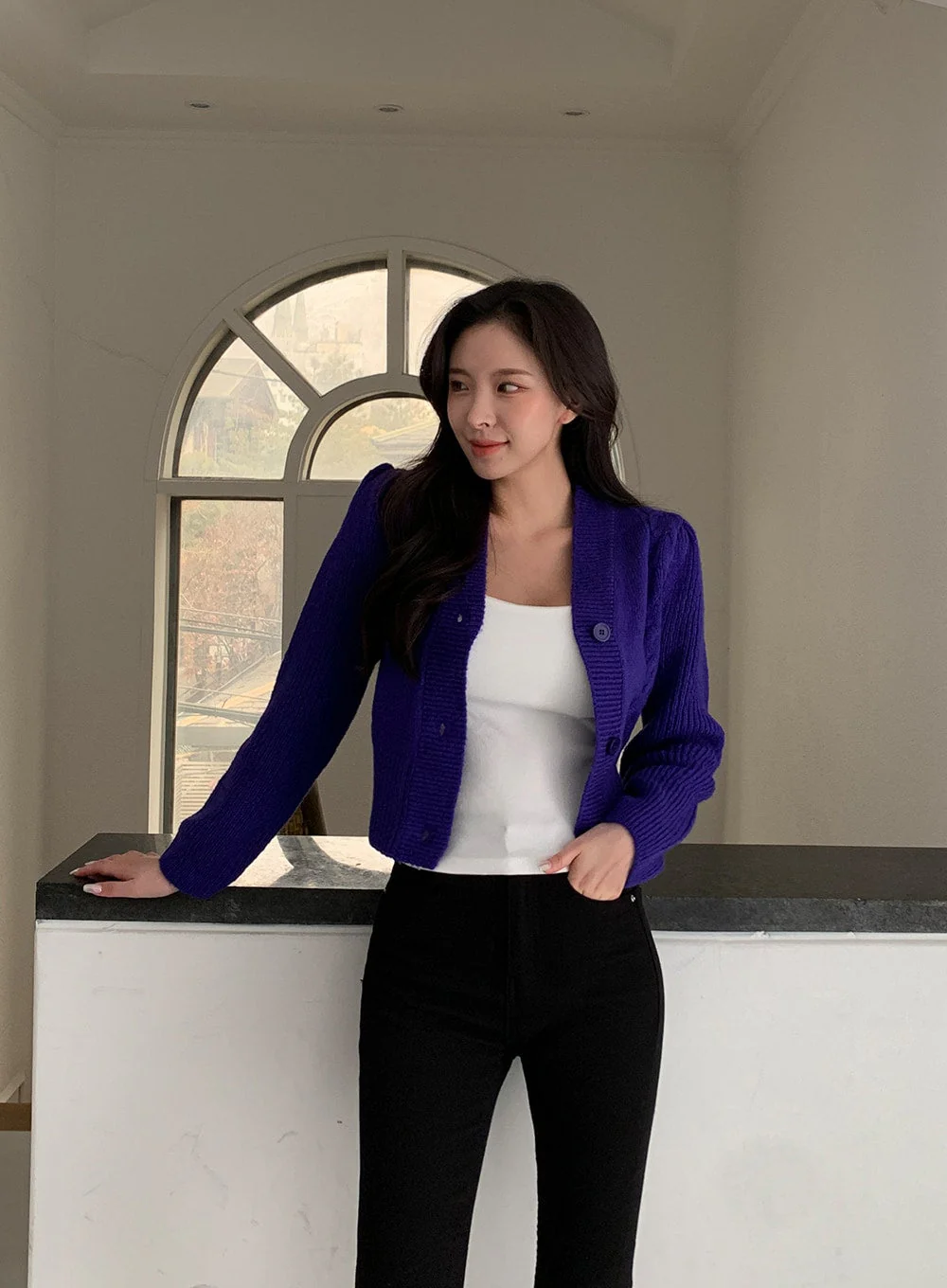 Cable Knit Cropped Cardigan J31 - Image 20