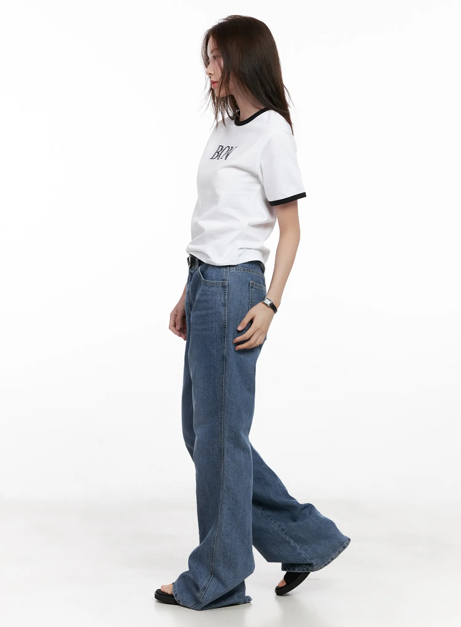 Casual Contrast Graphic Tee CL524 - Image 7