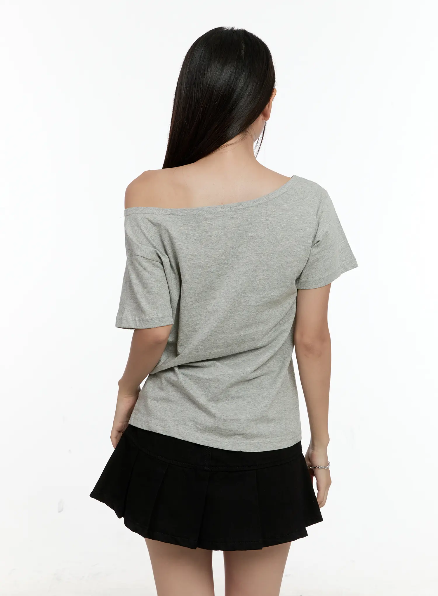 Casual Off-Shoulder Tee CG501 - Image 7