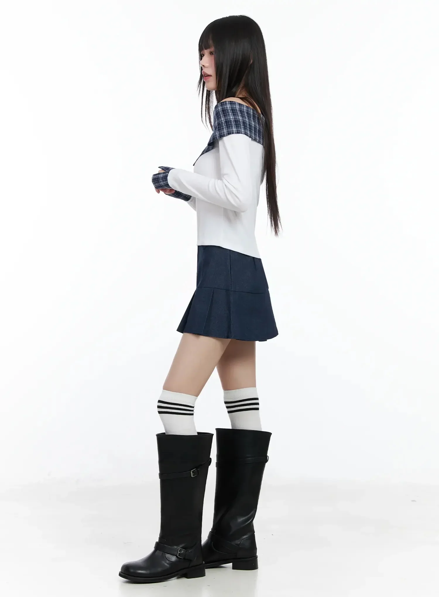 Casual Pleated Mini Skirt IM523 - Image 5