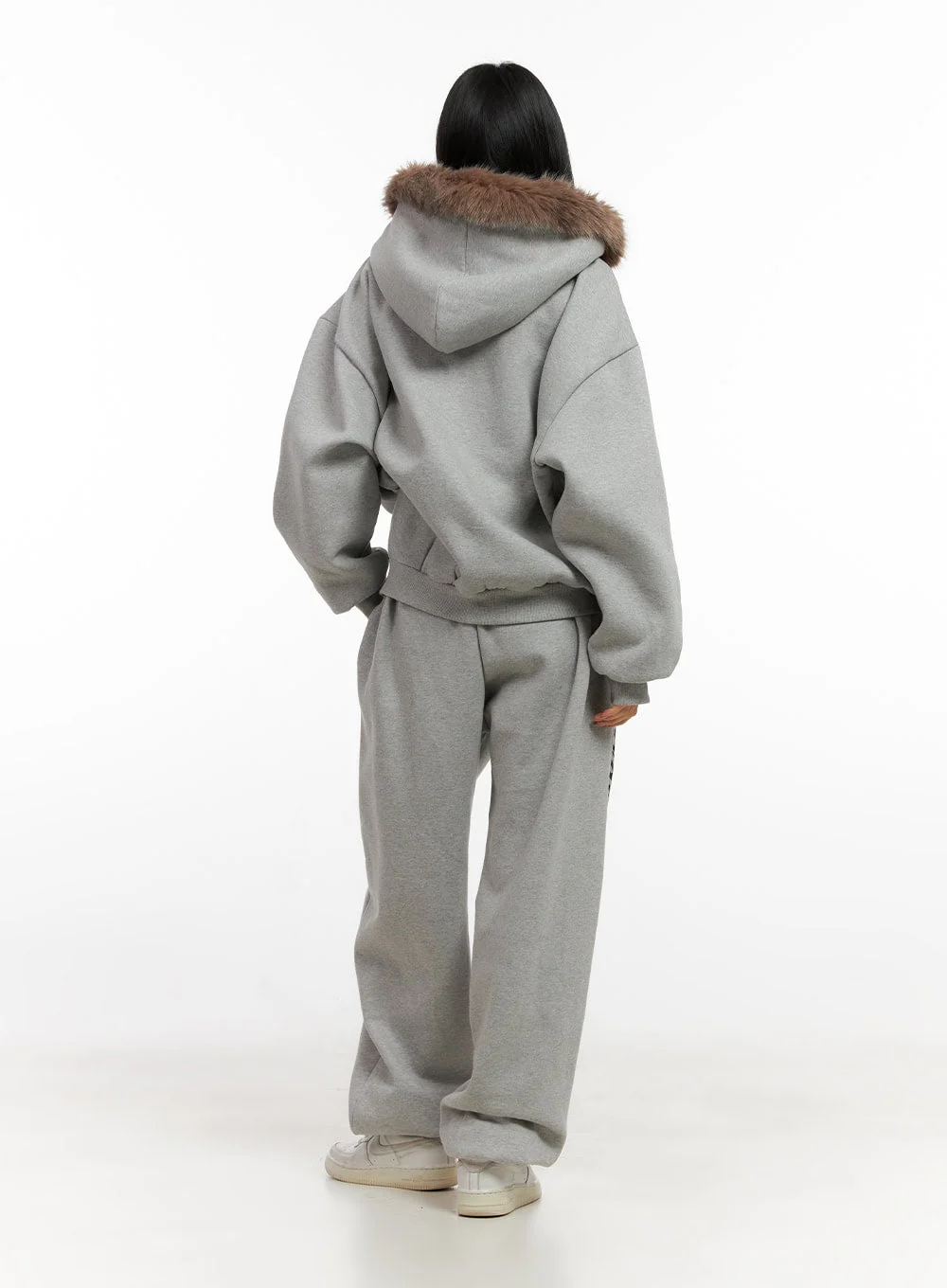Chic Fur Zip-Up Hoodie CN416 - Image 7
