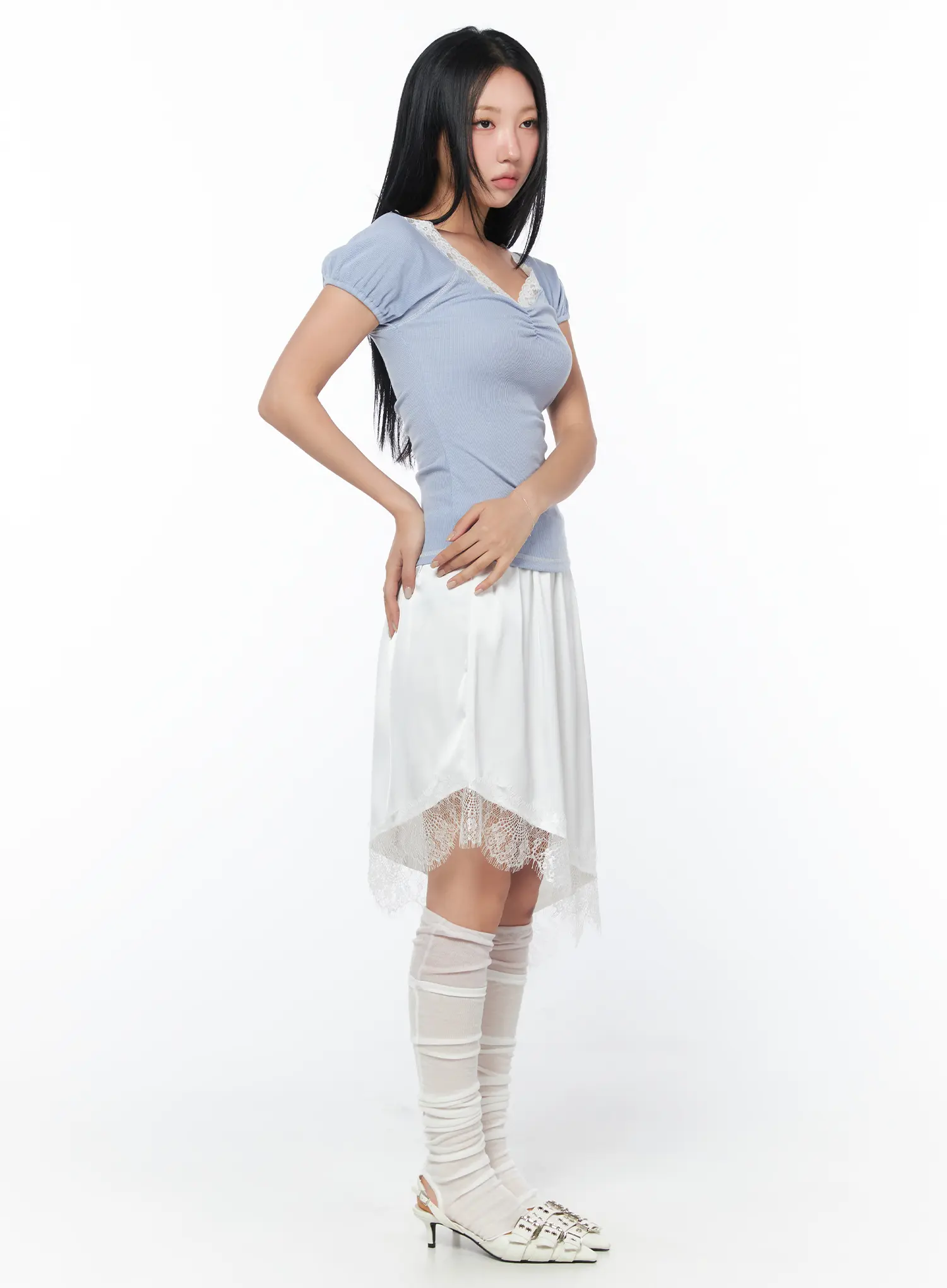 Chic Lace-Trimmed Shirred Tee CY512 - Image 4