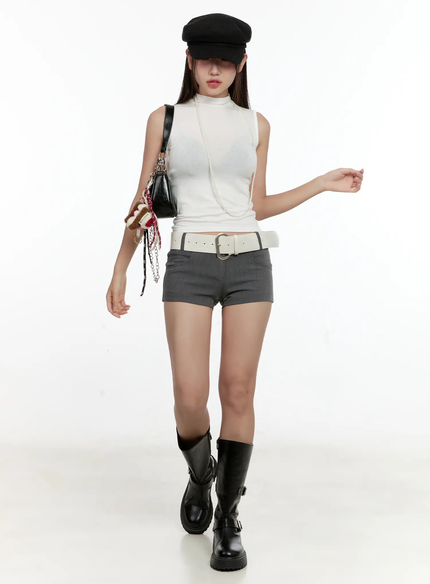 Chic Low-Rise Shorts CG501