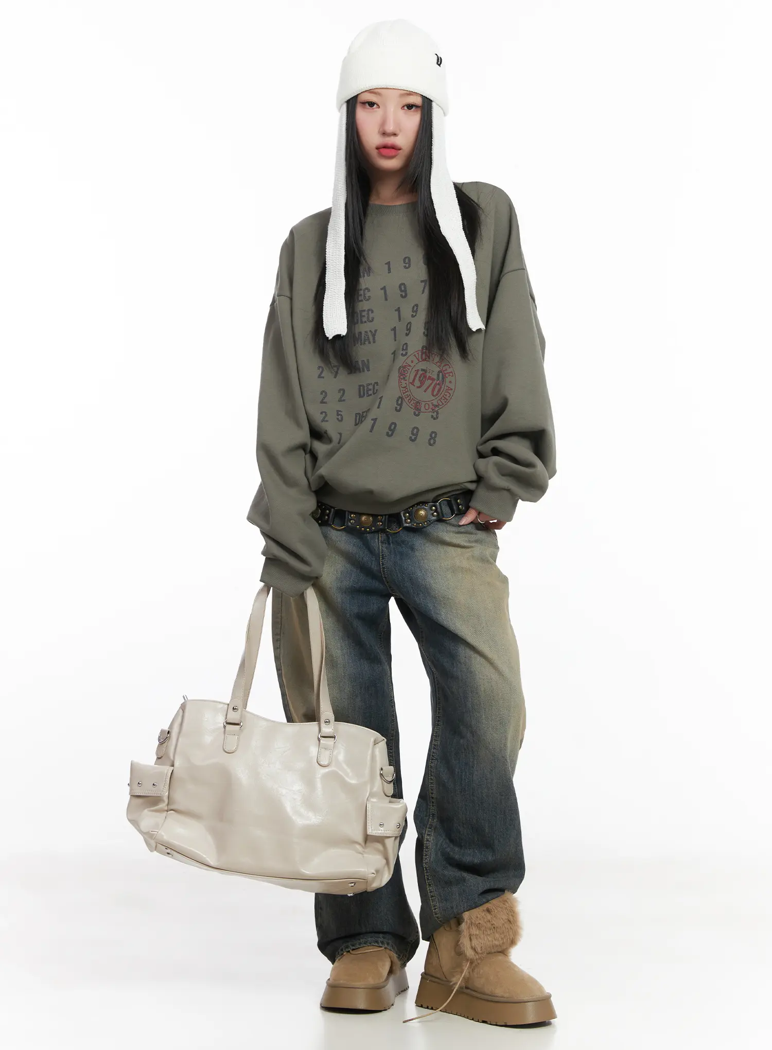 Comfy Graphic Oversized Sweatshirt CD530 - Image 2