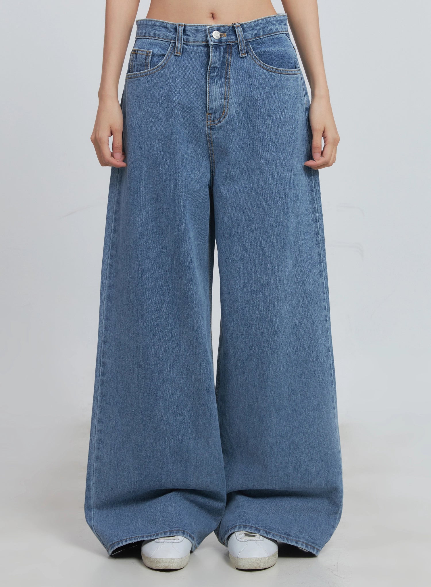 Daniela Wide-Leg Jeans IU512 - Image 4