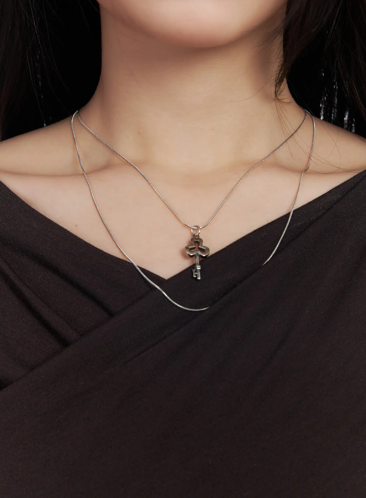 Double Chain Key Necklace CJ515
