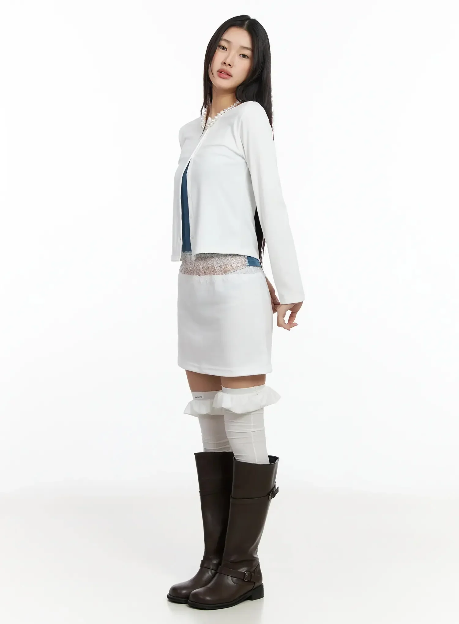 Elegant Round Neck Lace Trim Cardigan IM530 - Image 5