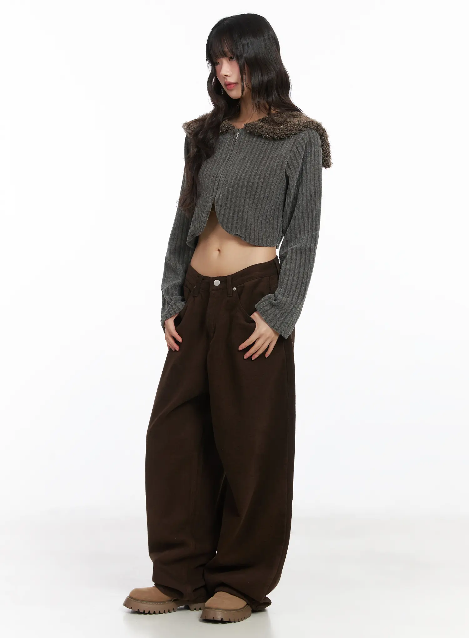 Faux Fur Cropped Cardigan CD531 - Image 9