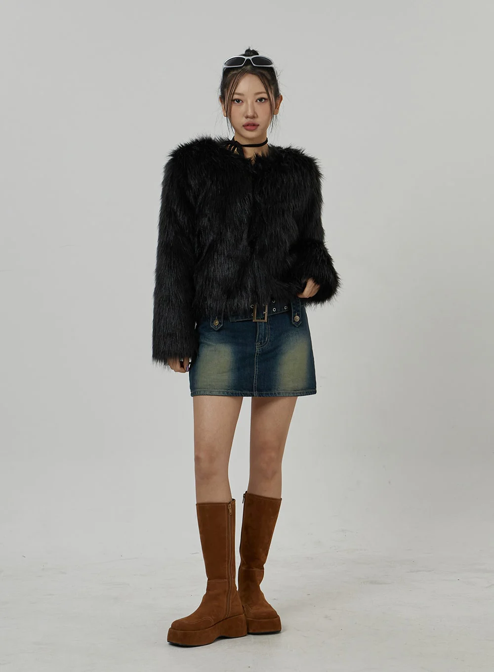 Faux Fur Hook Cropped Jacket CD21 - Image 9