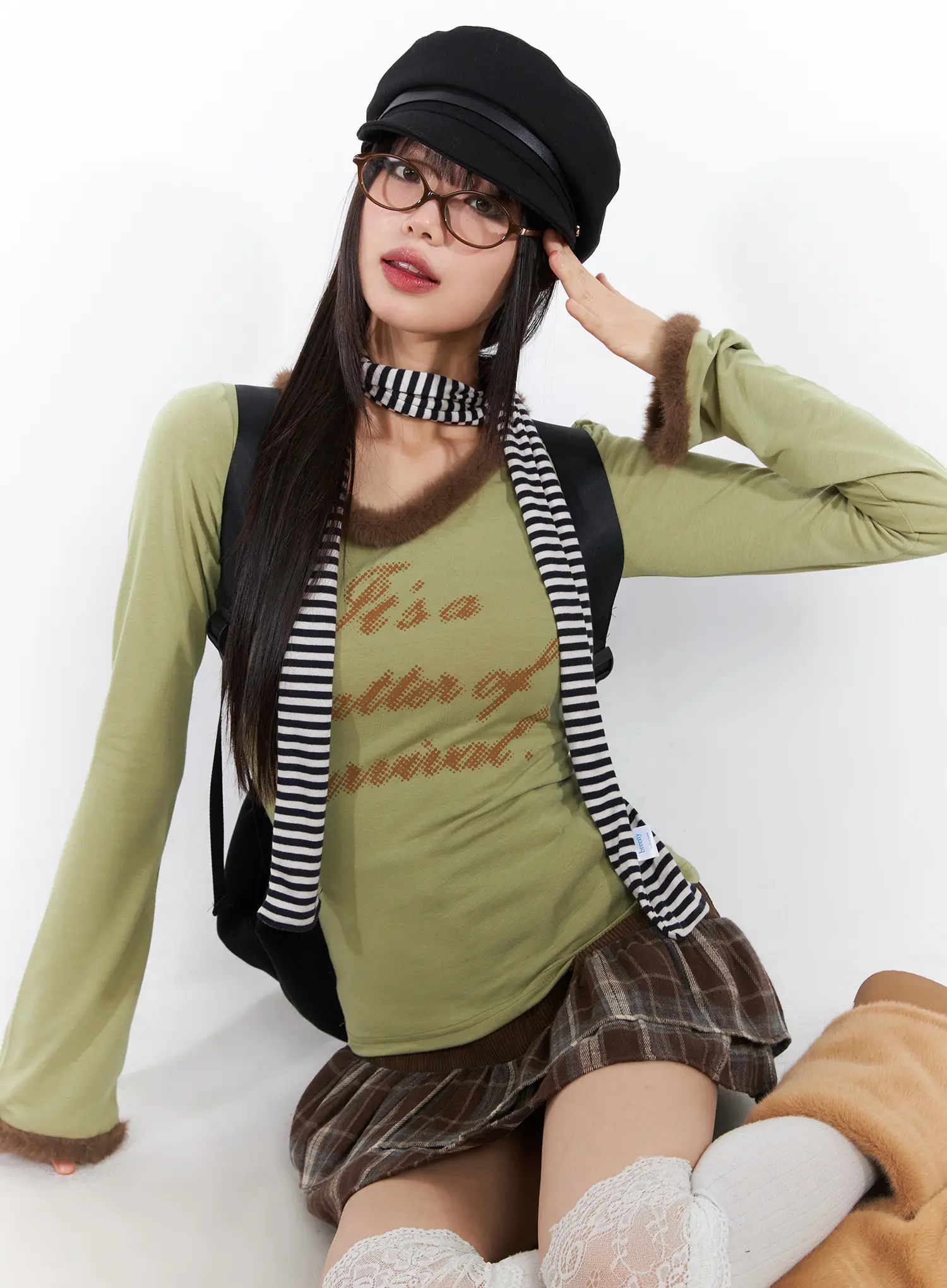 Faux Fur Trim Fleece Long Sleeve Top CD518 - Image 2