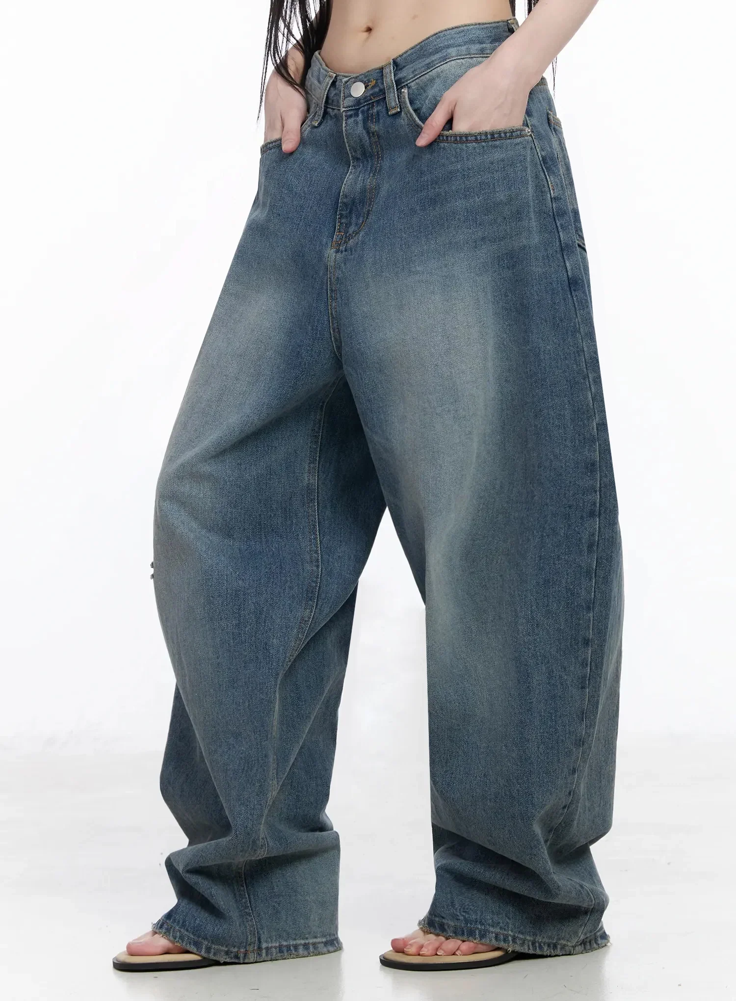 Frankie Distressed Baggy Jeans IY511 - Image 6