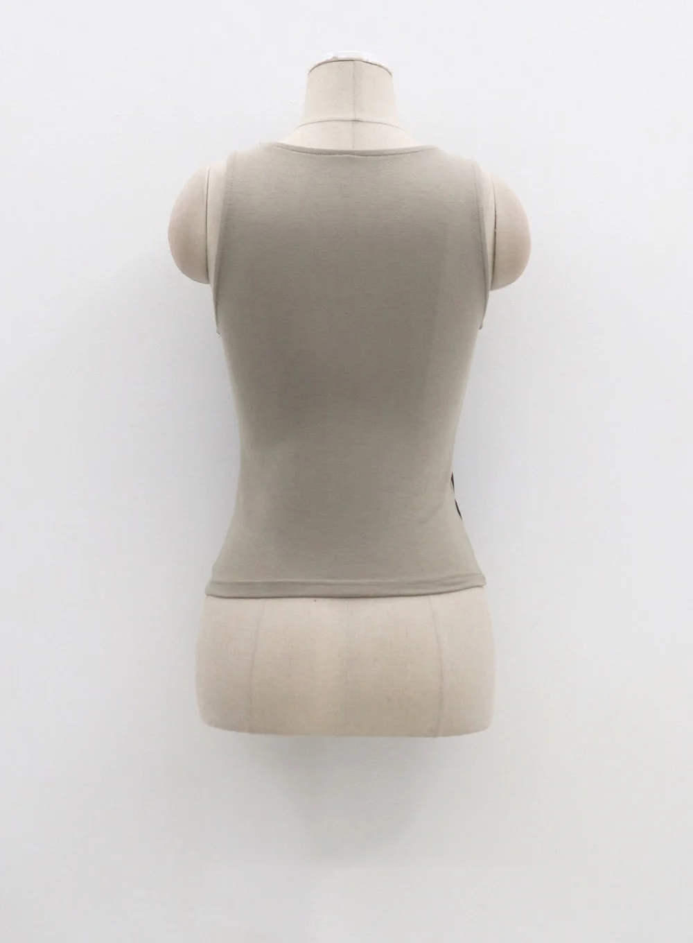 Graphic Tank Top CM324 - Image 11