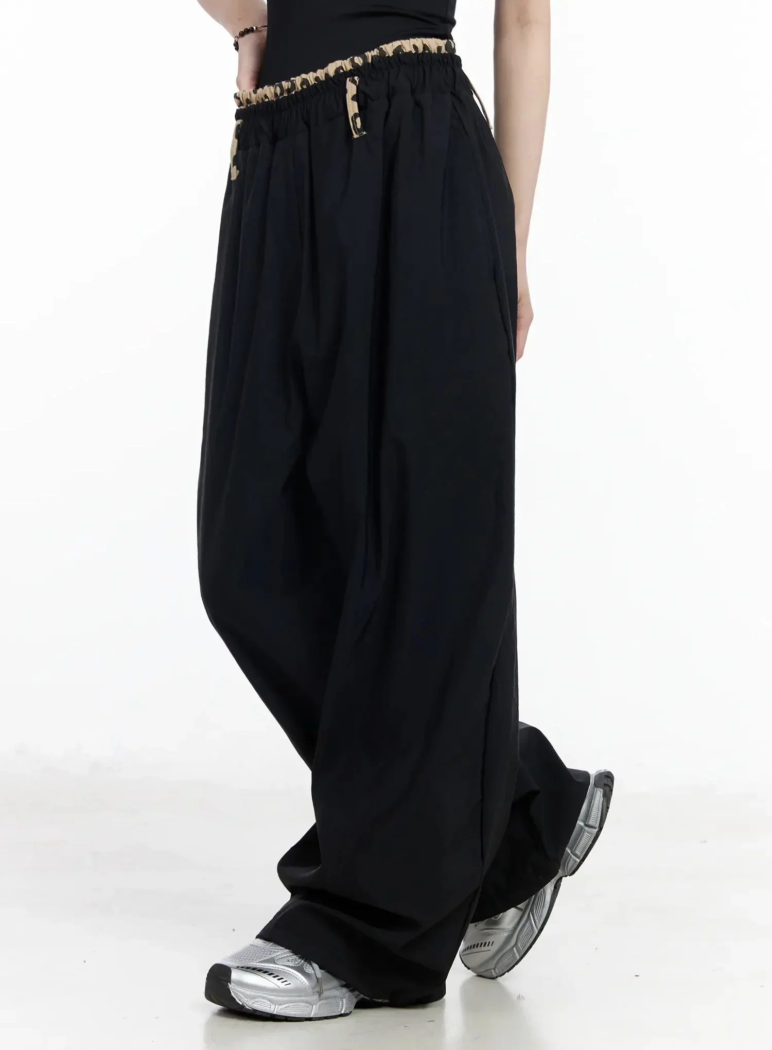 Graphic Trim Wide-Leg Pants IY511 - Image 10