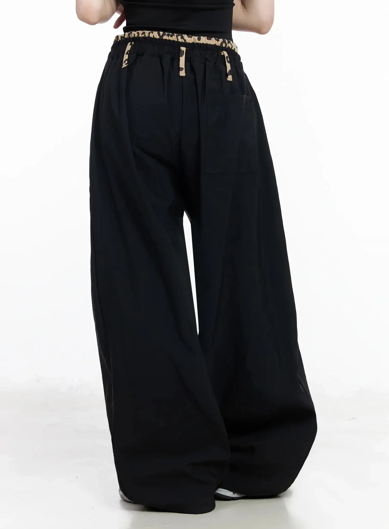 Graphic Trim Wide-Leg Pants IY511 - Image 11