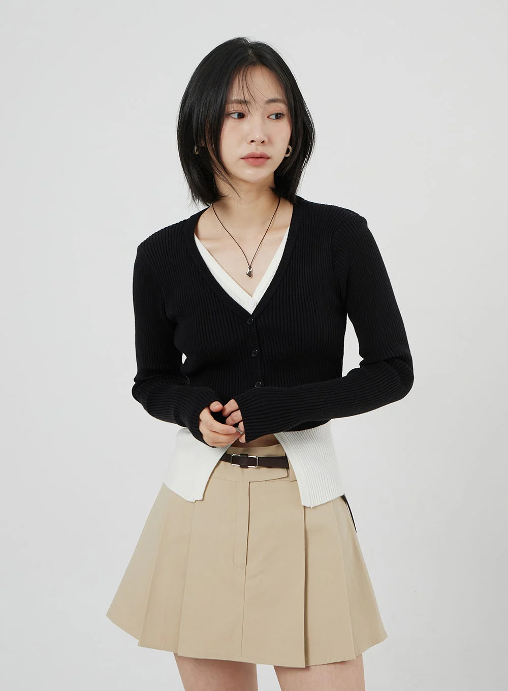High Waist Pleated Mini Skirt OM306 - Image 3