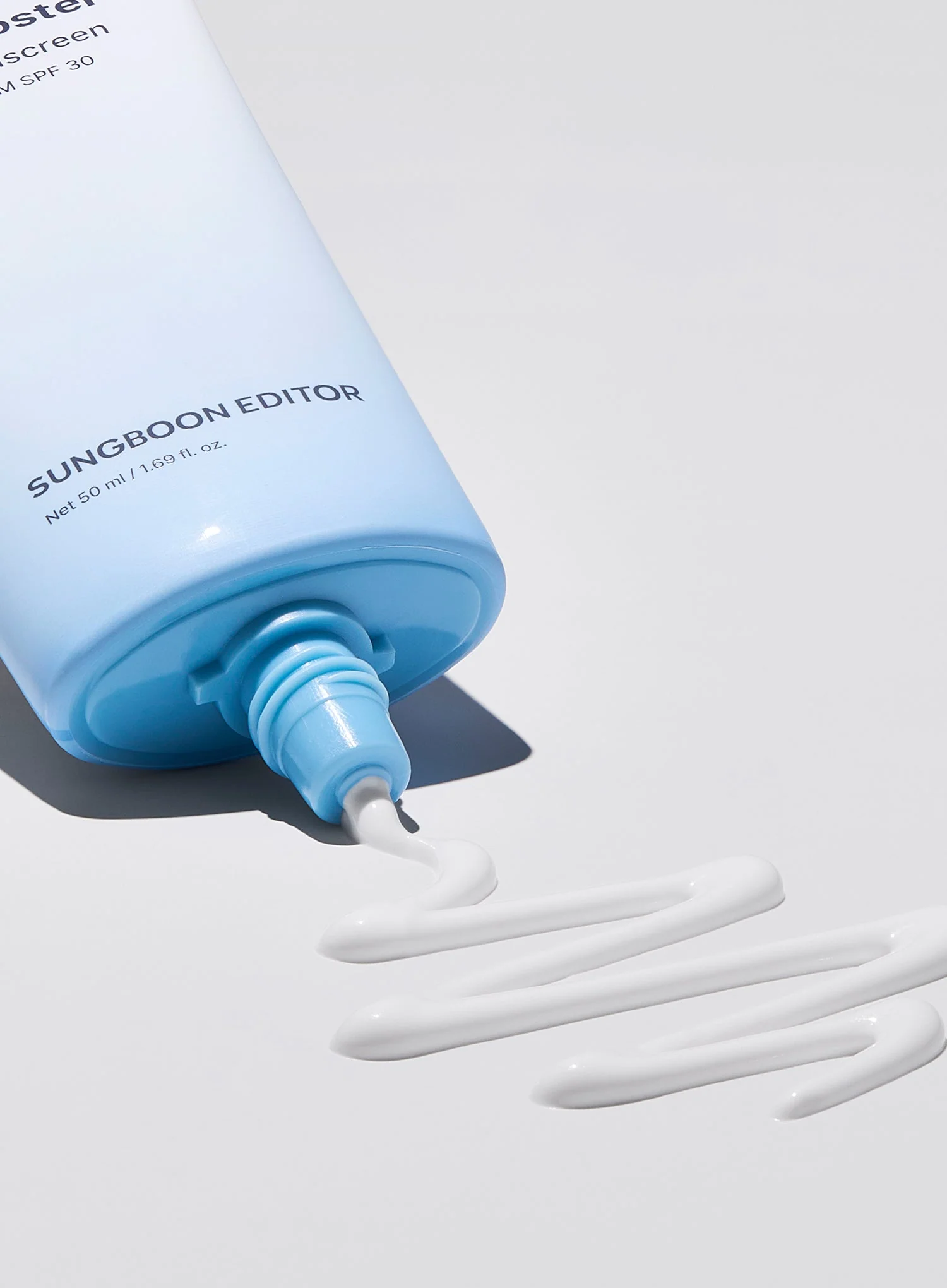 Hydro Booster Moisture Sunscreen (SPF30) (50ml) - Image 7
