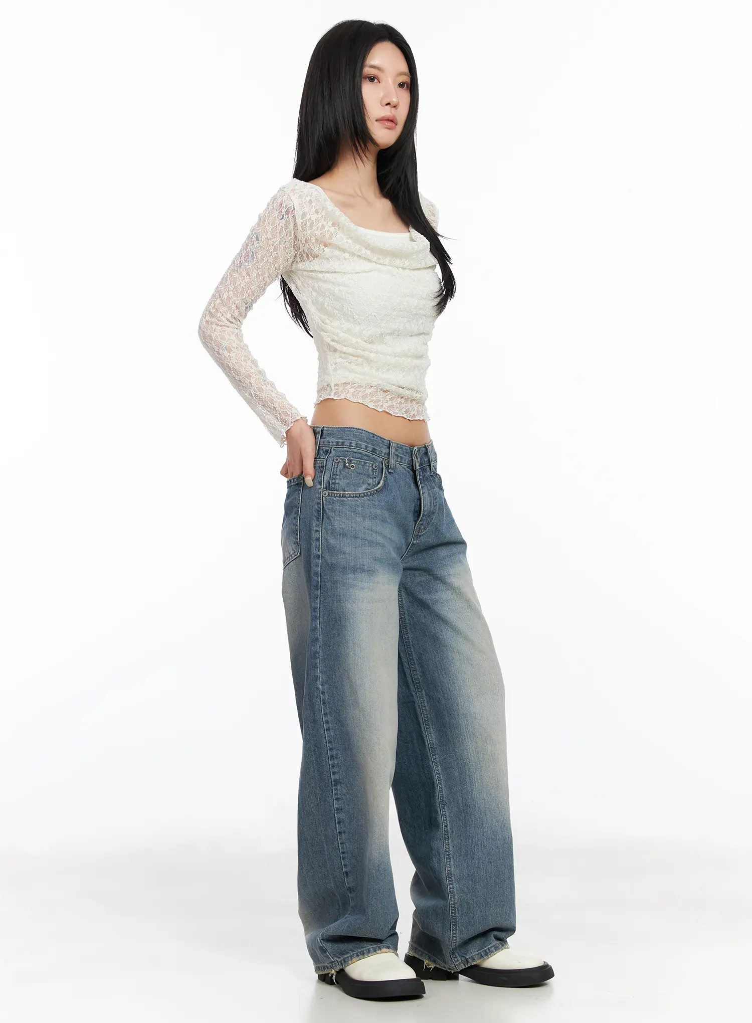 Itzel Low Rise Wide Leg Jeans CM516 - Image 6