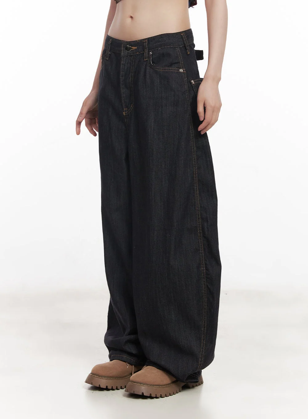 Jessie Stitched Wide-Leg Jeans CY520 - Image 9