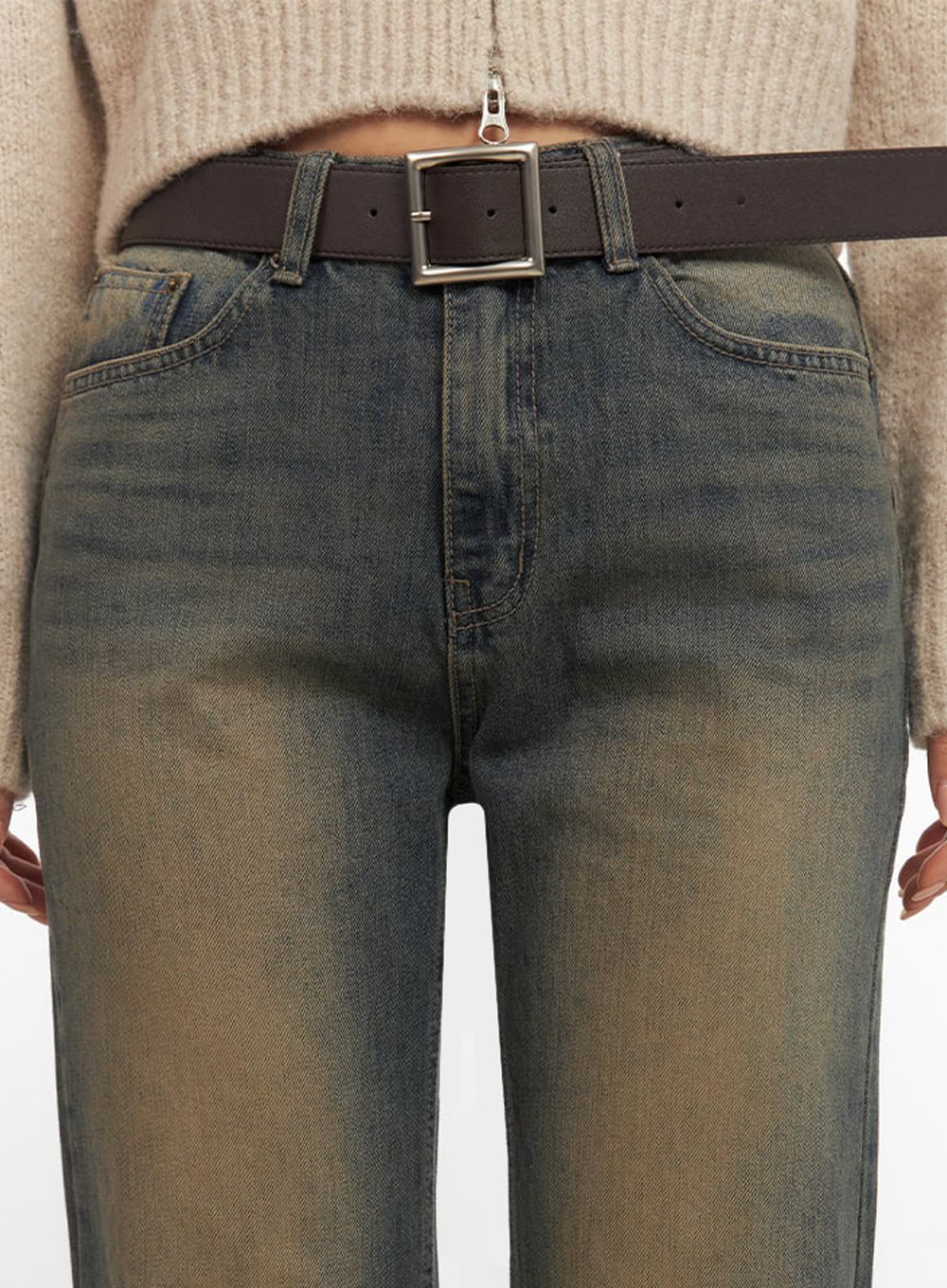Kourtney Vintage Wash Flared Jeans IF510 - Image 3