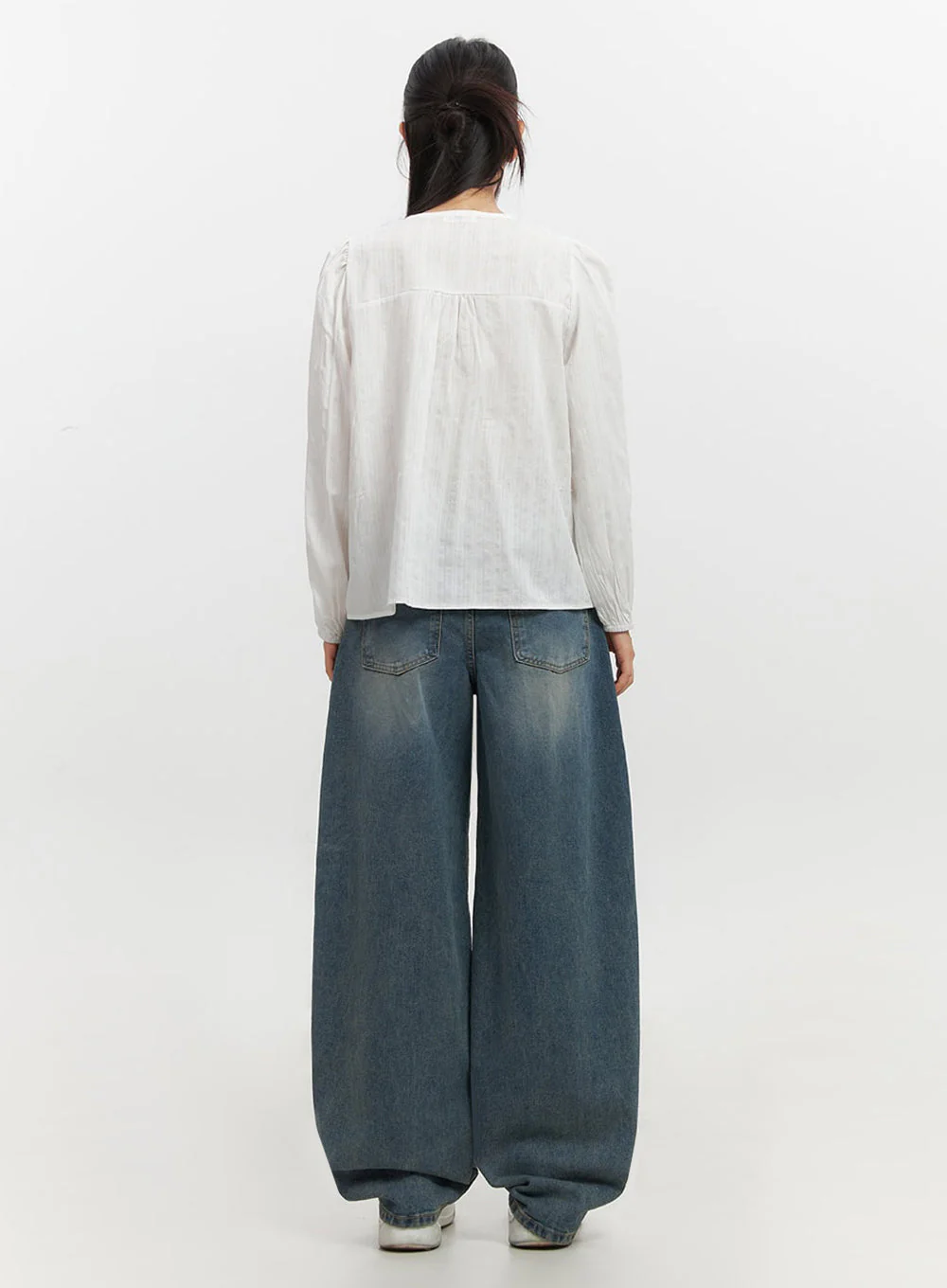 Lace-Trim Loose-Fit Blouse IF511 - Image 9