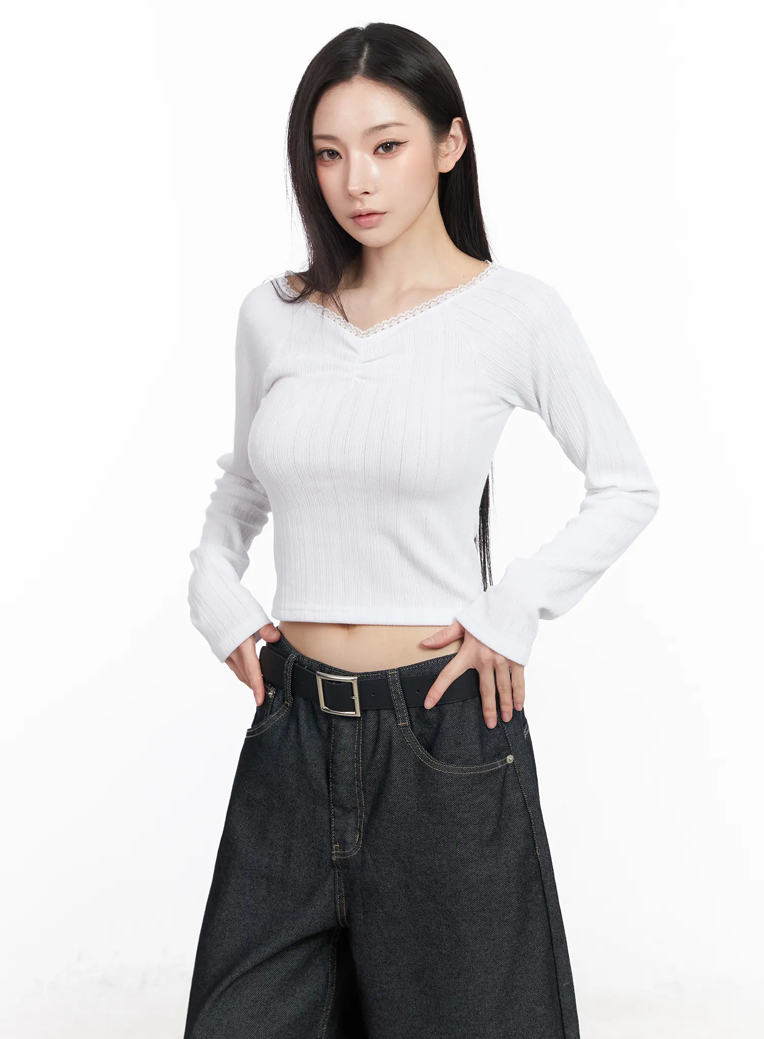 Lace Trim Raglan Long Sleeve Top CM519