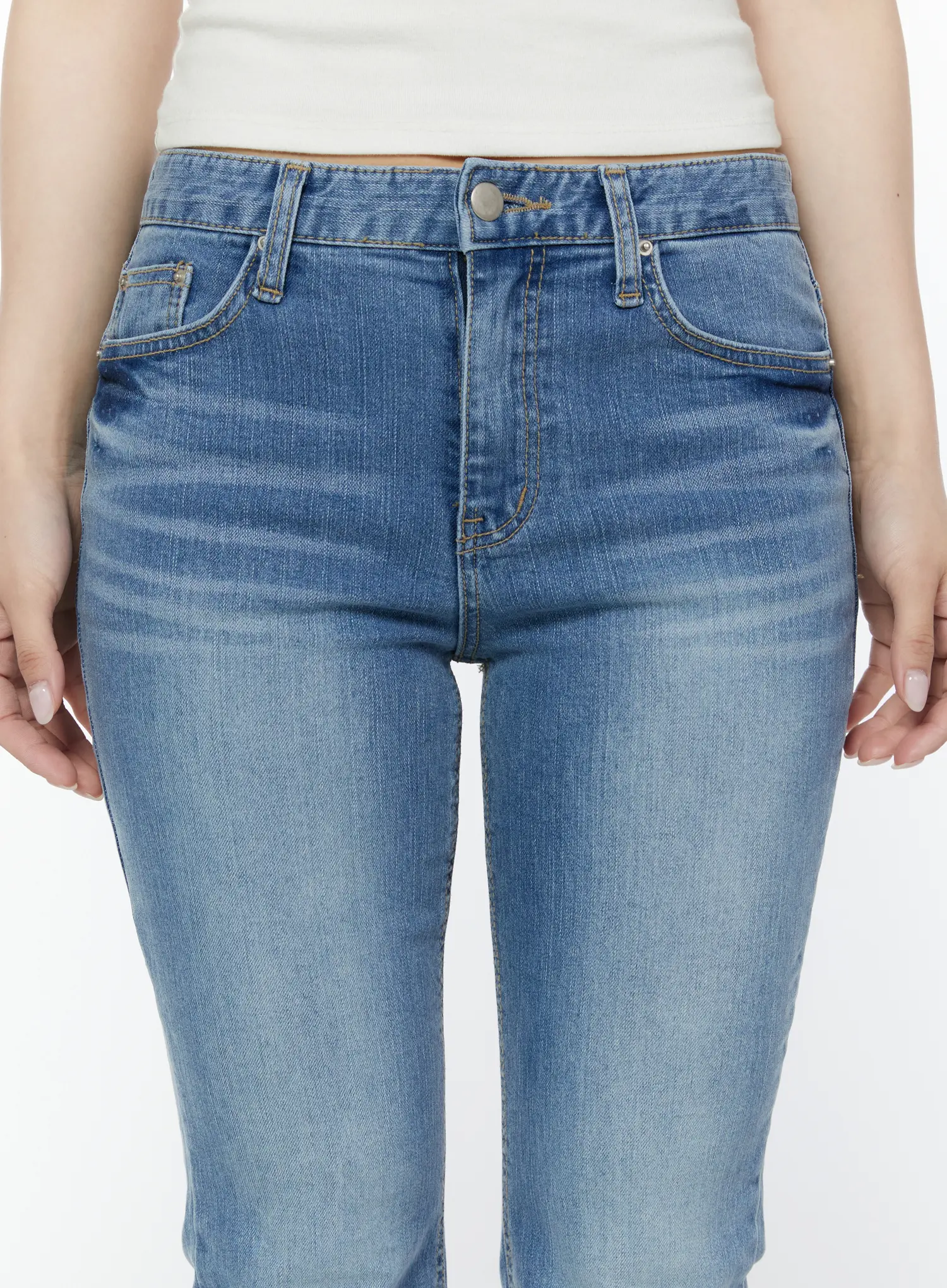 Leena Stretch Bootcut Jeans IY511 - Image 9