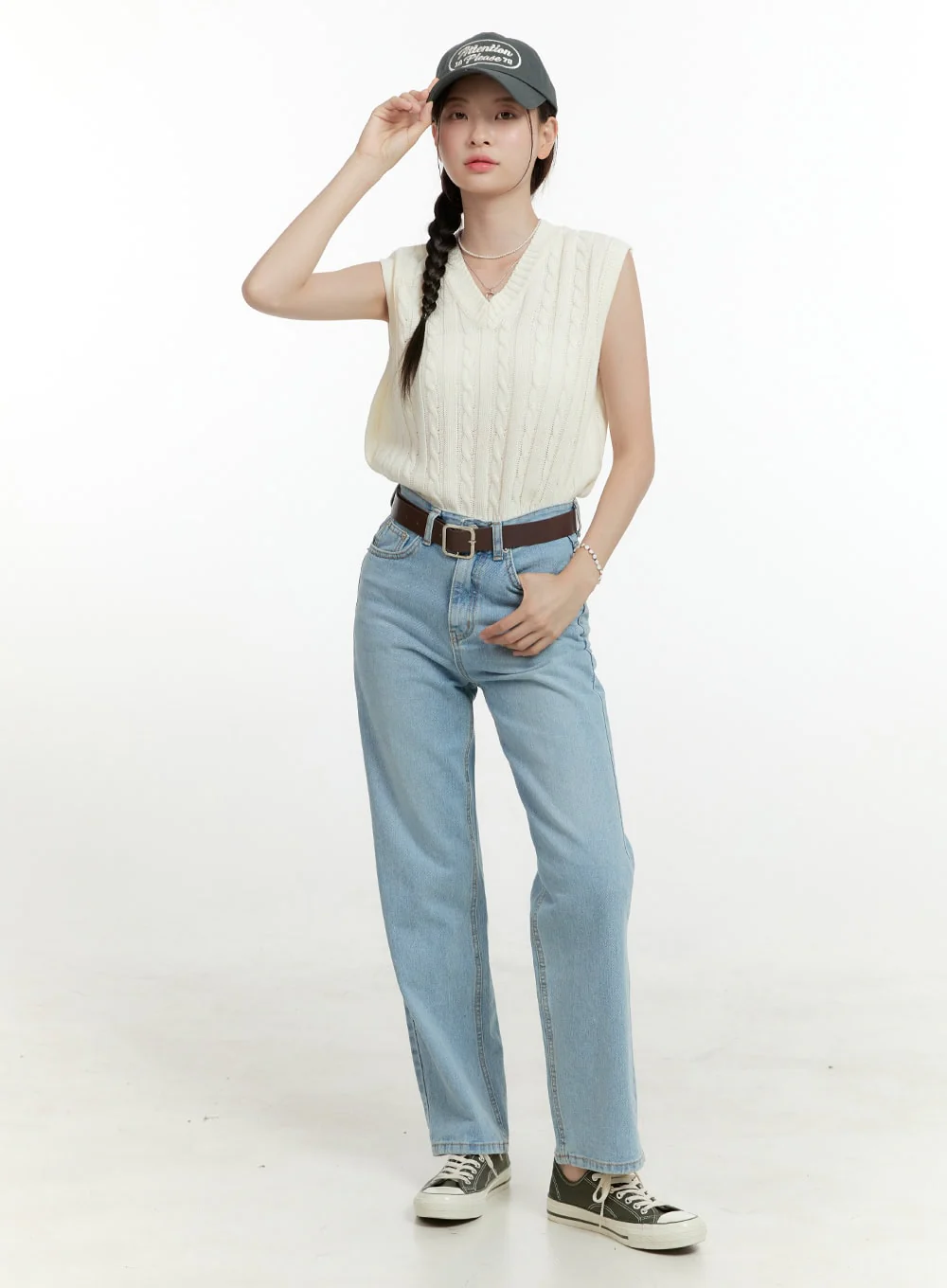 Light Washed Straight Jeans OL423 - Image 7