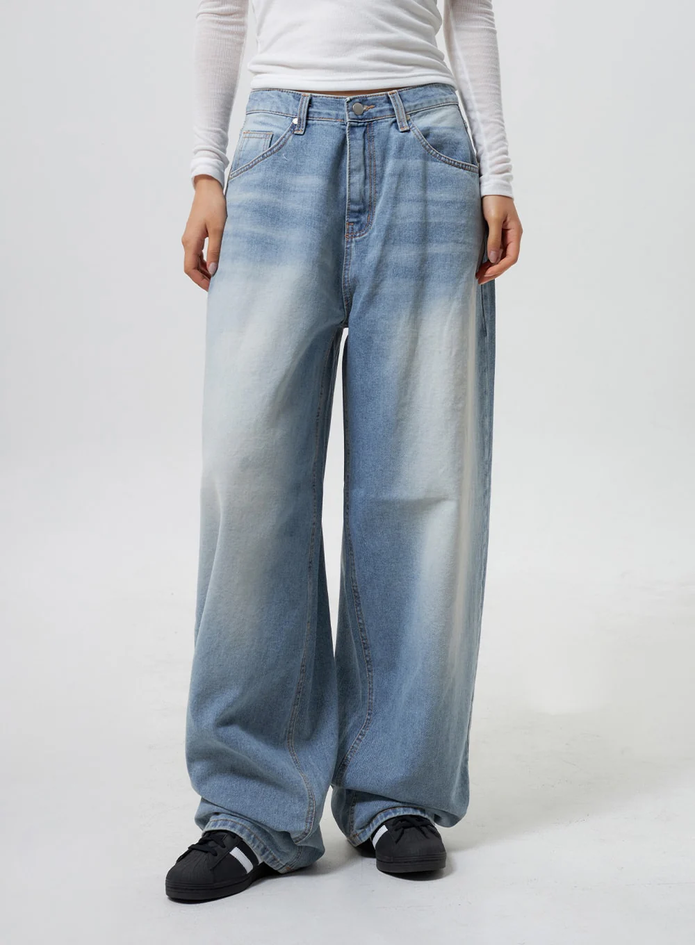 Low Rise Baggy Jeans CY324 - Image 2