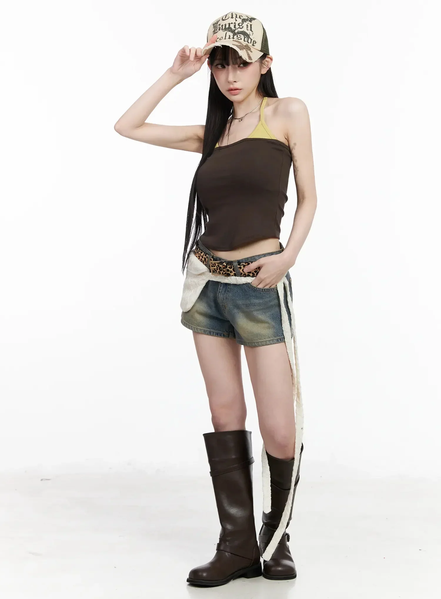 Low Rise Denim Shorts IY511 - Image 2