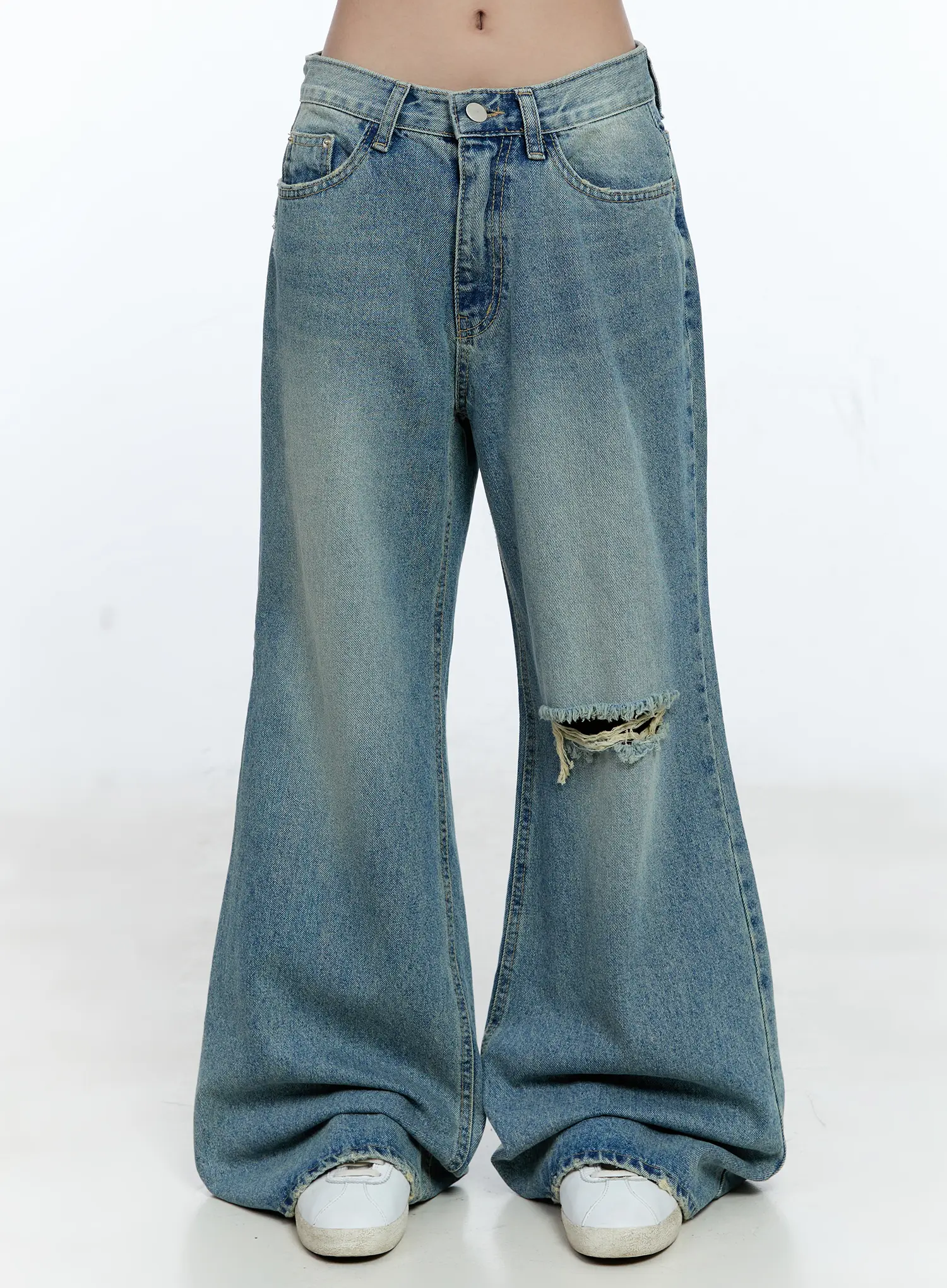 Mazie Distressed Wide-Leg Flare Jeans CG512