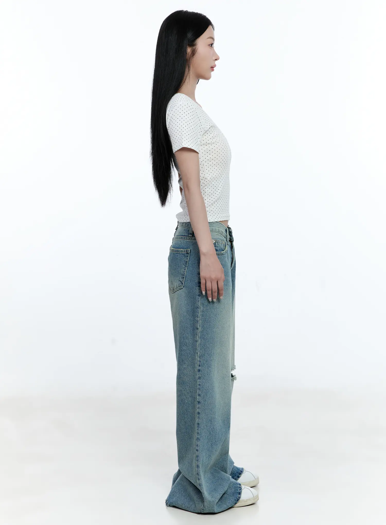Mazie Distressed Wide-Leg Flare Jeans CG512 - Image 6