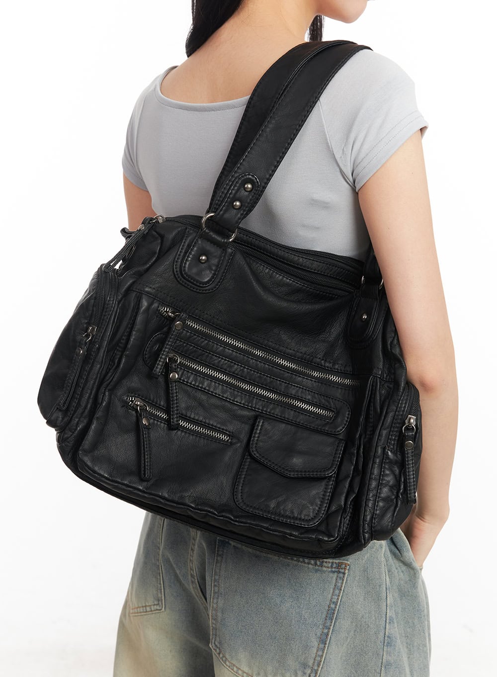 Medium-Sized Shoulder Bag with Pockets CM504 - Image 6