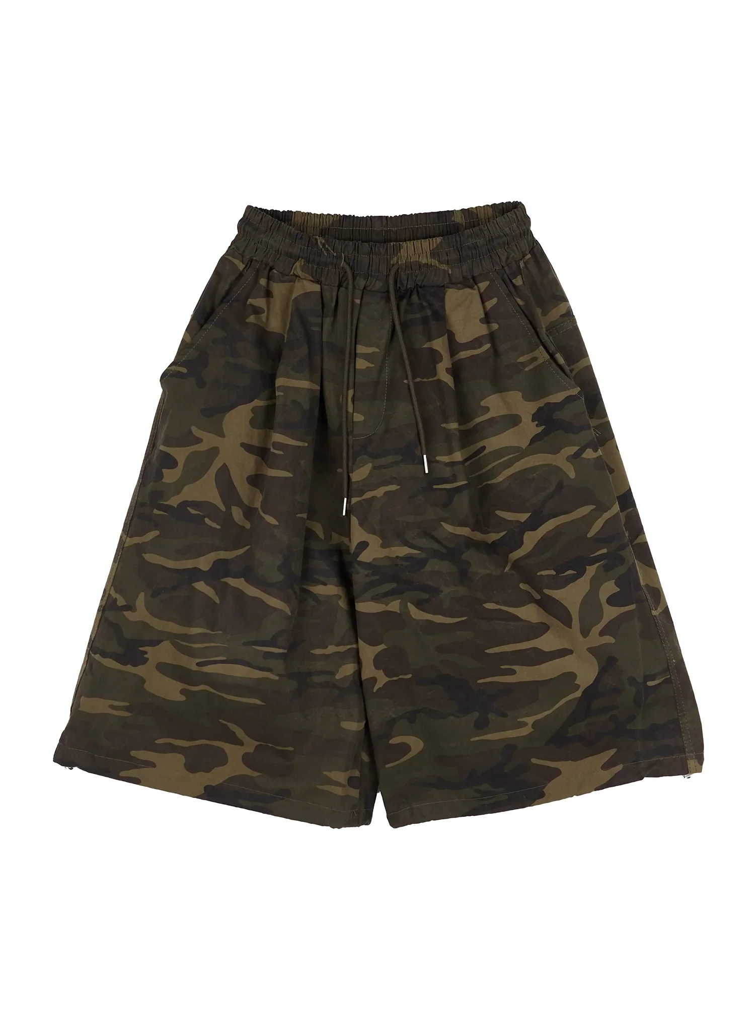 Men's Camo Bermuda Shorts (Dark Green) IY513 - Image 2