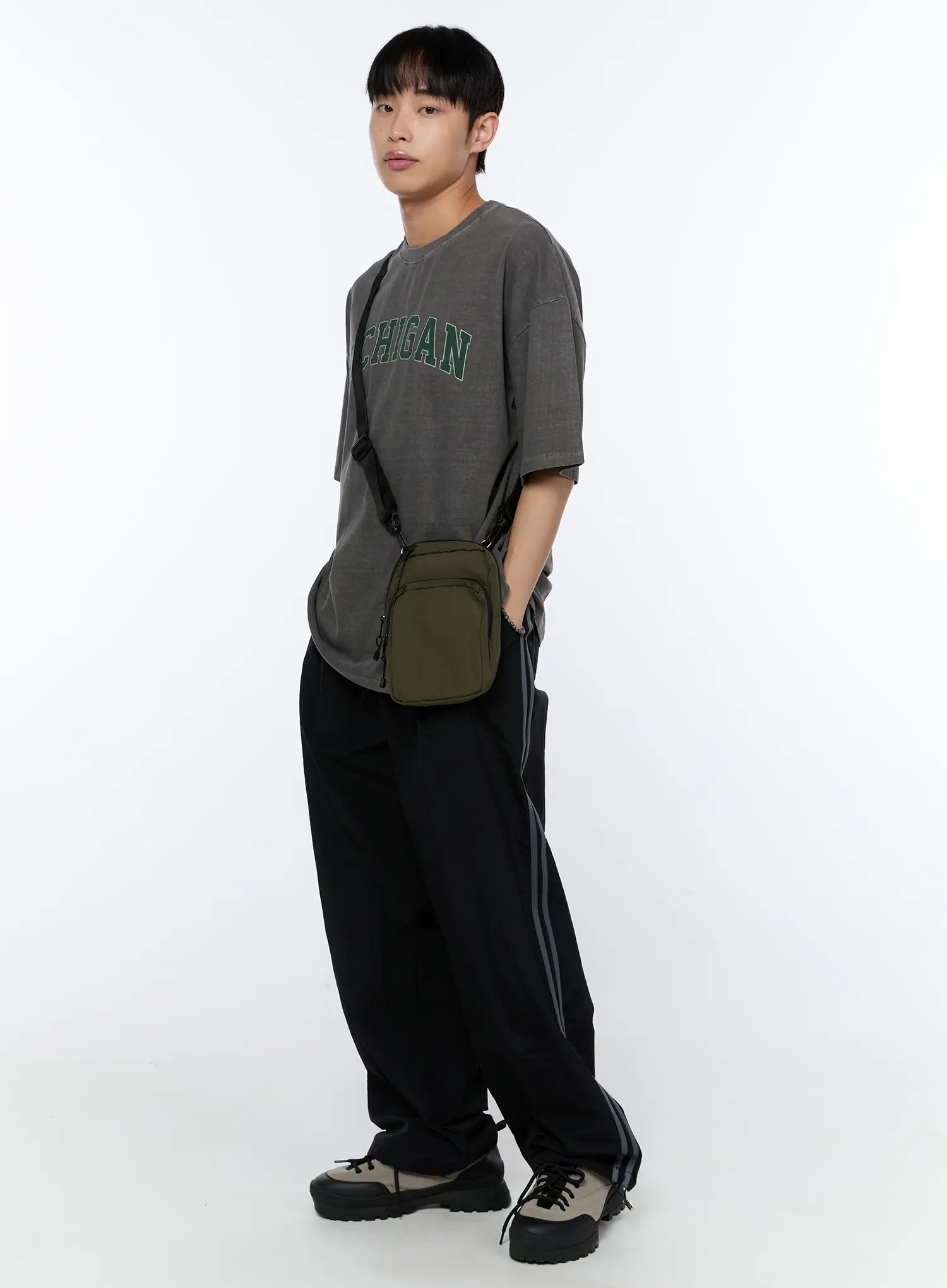 Men's Casual Graphic Tee IA520 - Image 2